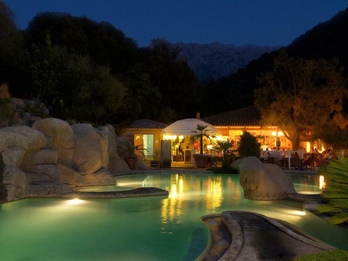 Camping Les Oliviers Порто Екстериор снимка